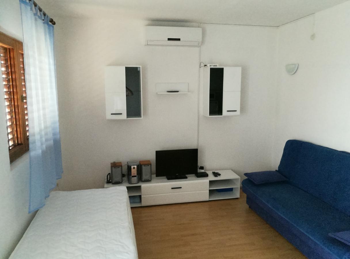 Apartments Vrvilo Rogoznica  Værelse billede